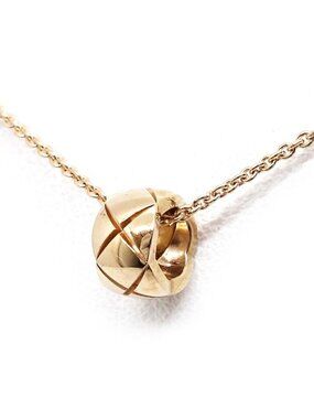 Chanel 18k Pink Gold Coco Crush Necklace Beige Quilted